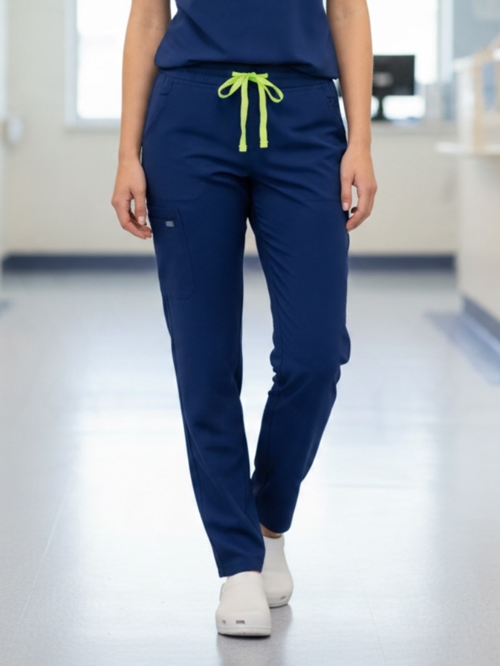 💐NWT💐 FIGS Limited Edition Yola Skinny Scrub Pants - size S